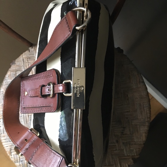 Kate Spade Purse - Picture 3 of 5